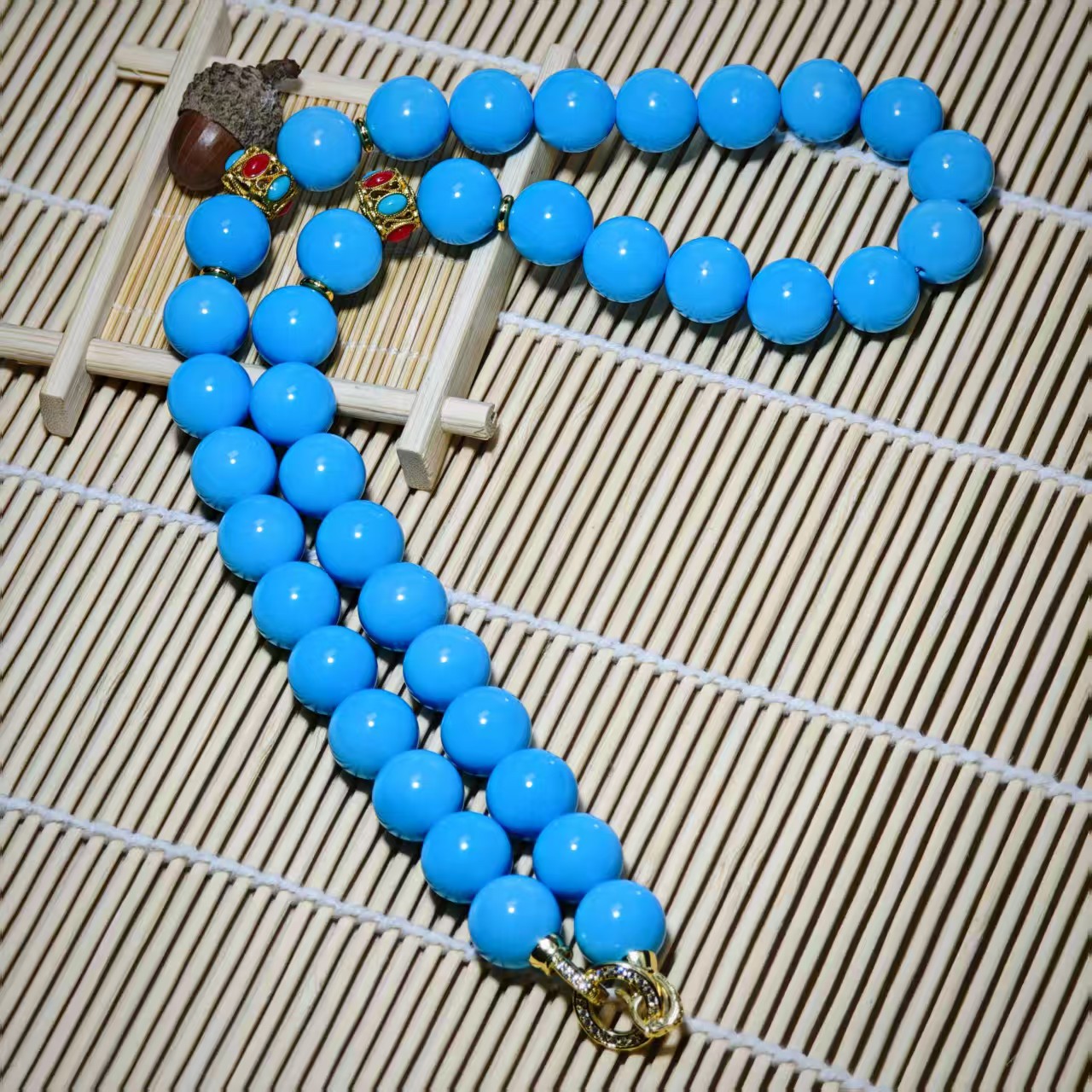 盛世典藏甄选高瓷蓝龙焱项链 01