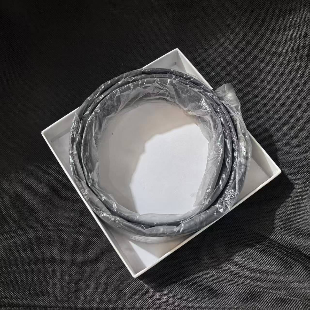 Tetrameter男士针扣腰带