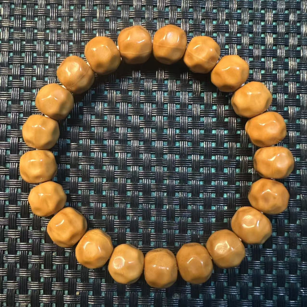 猴头奶酪手串-611