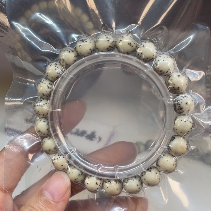星月菩提手串半壁留白圆珠河豚b9