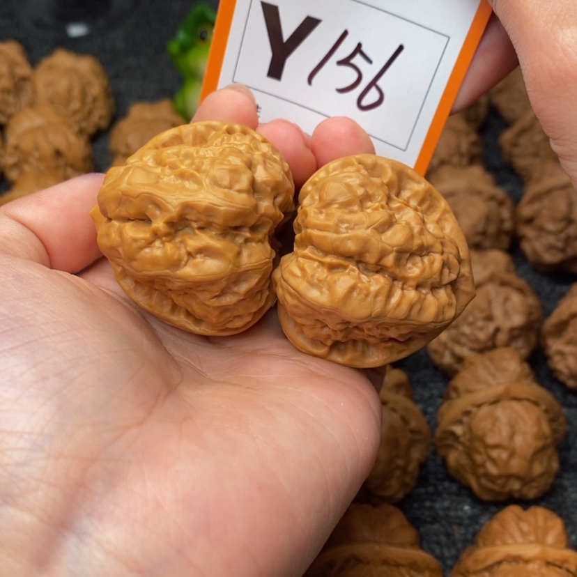 【闪购商品】把件桃核德****店40蛙蛙