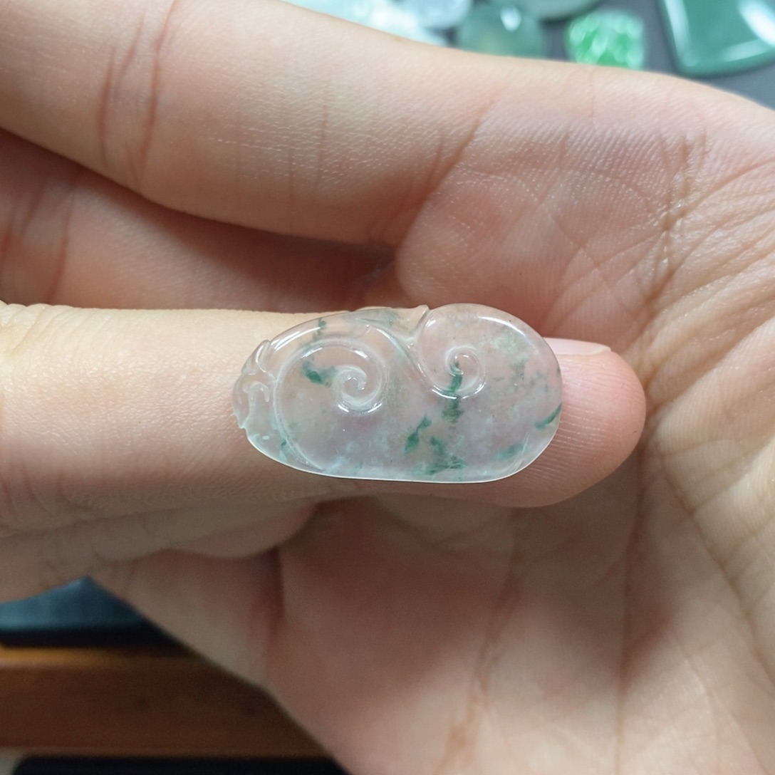 翡翠挂件未镶嵌翡翠珠宝翡翠珠宝