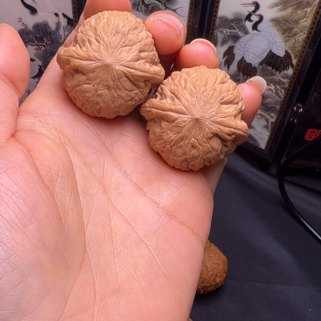 文玩核桃吊坠刘****活35全品铁锤妹妹