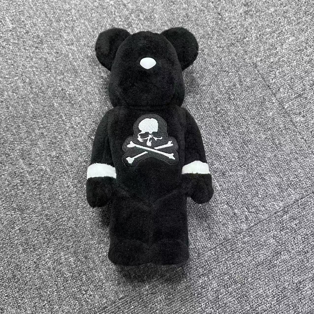 【山】bearbrick mmj黑毛绒 400% 潮玩