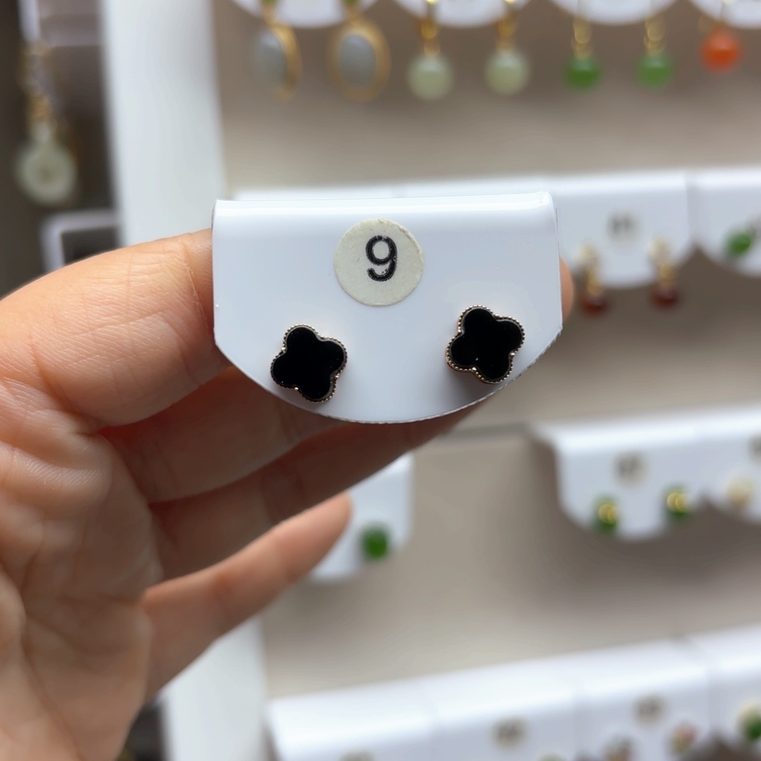 和田玉耳饰18K金镶嵌