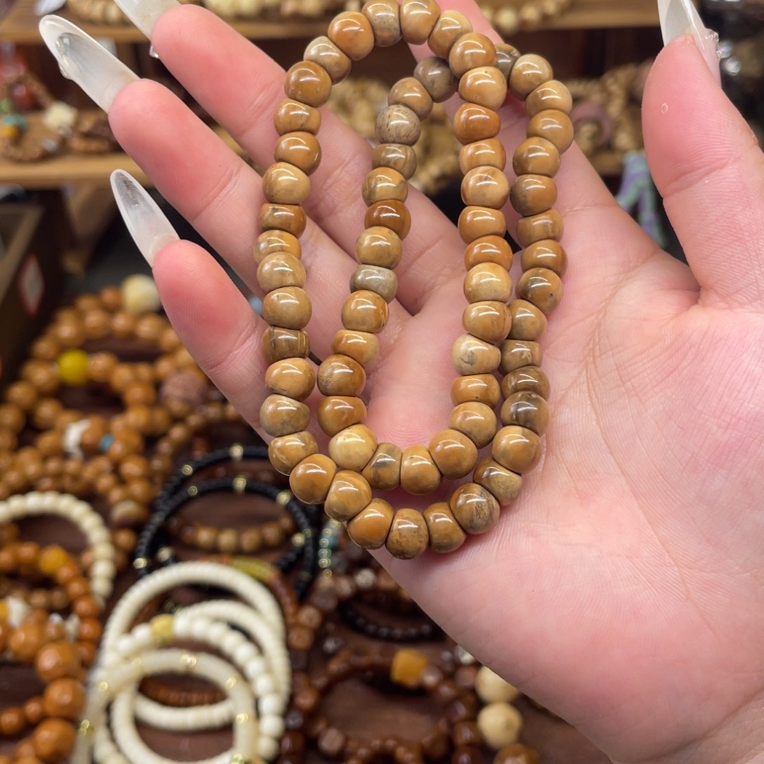 路***雨吊坠库克库克妖花手串