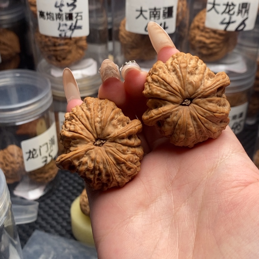 【闪购商品】核桃手串/手链?****梆南疆和徐麒麟