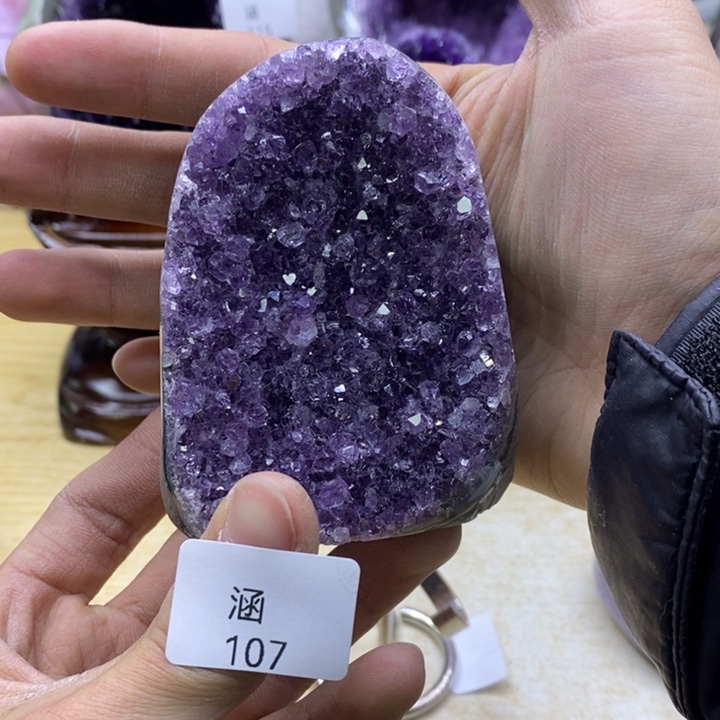 水晶大型摆件（非配饰）未镶嵌
