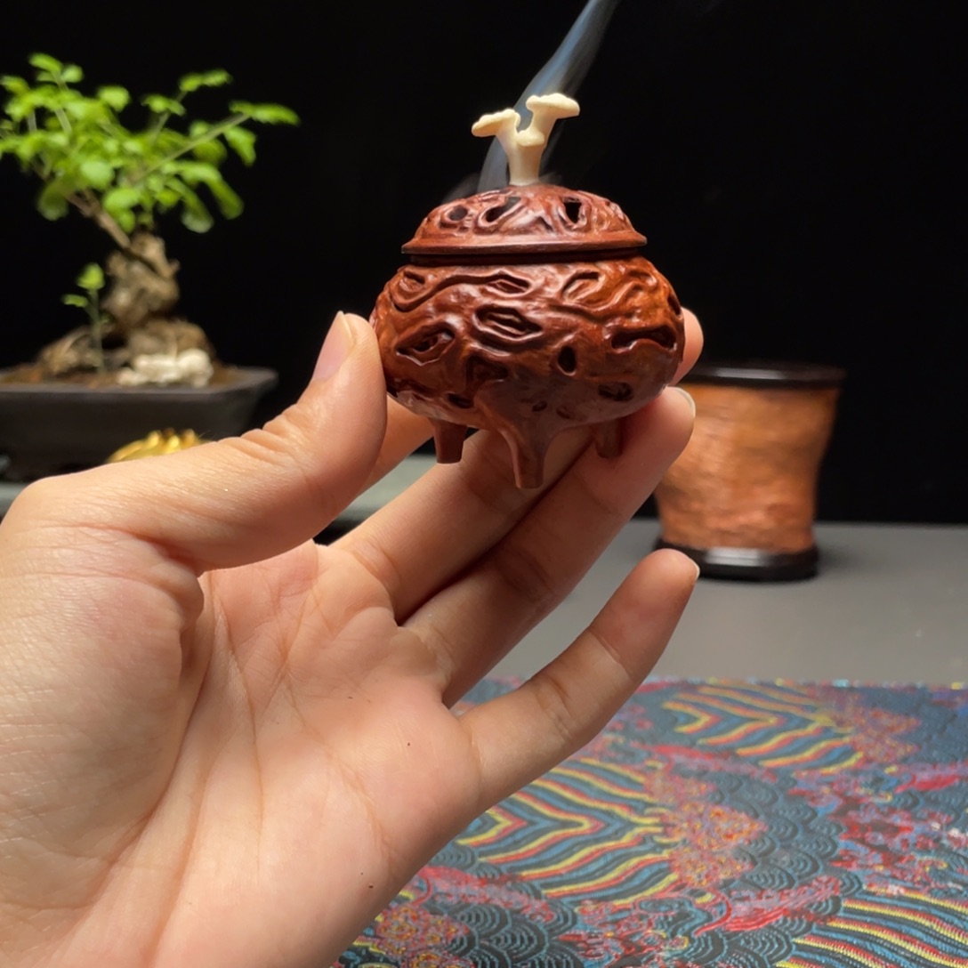 一****香榧木荔枝木三脚炉