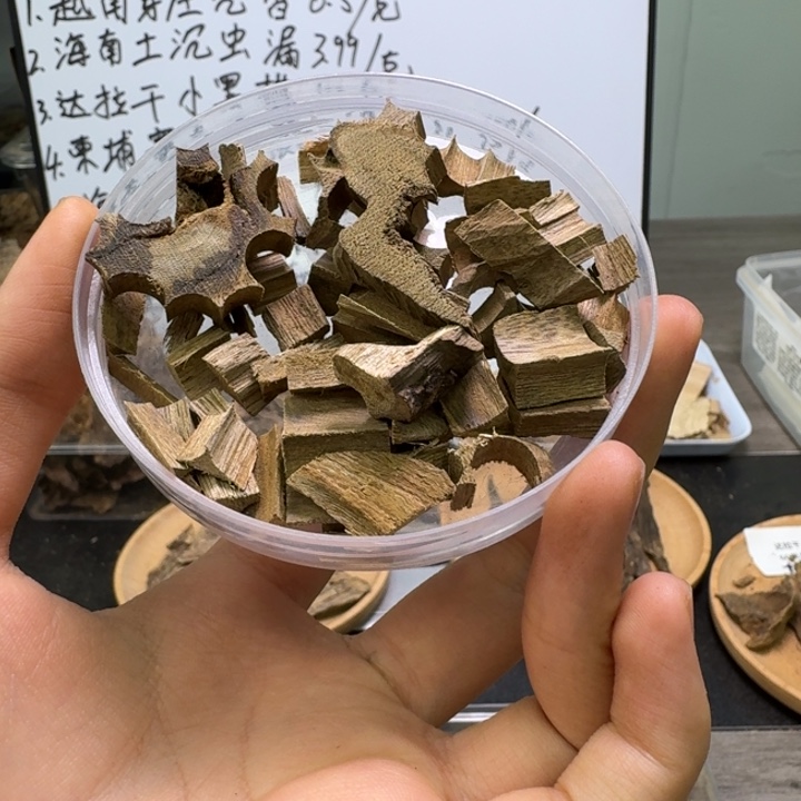 柬埔寨菩萨棋车珠碎料10克