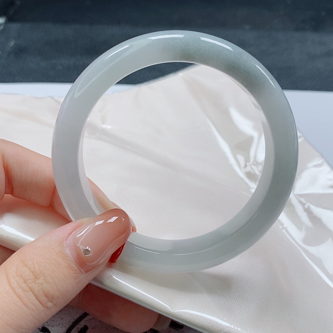 【闪购商品】未镶嵌手镯翡翠553号