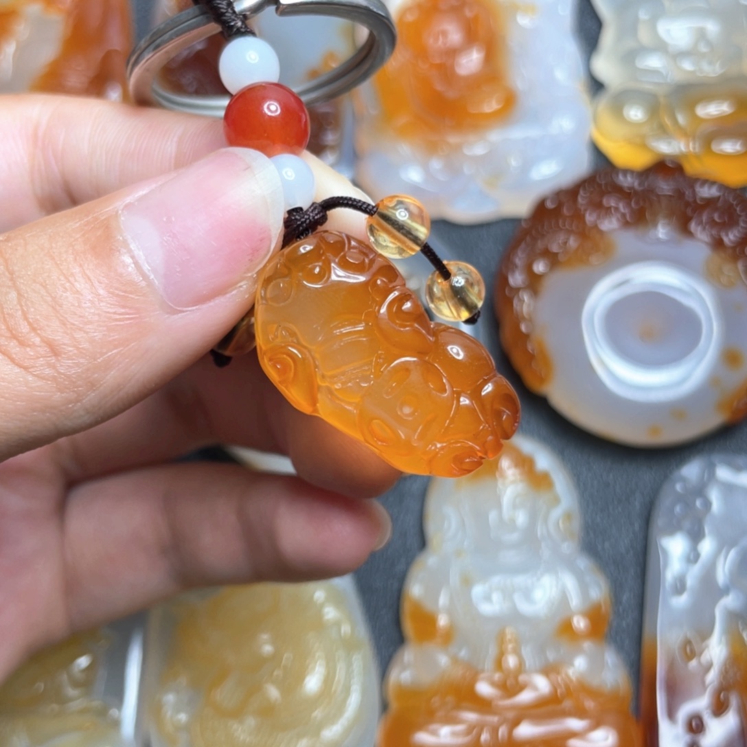 未镶嵌颈饰玛瑙/玉髓