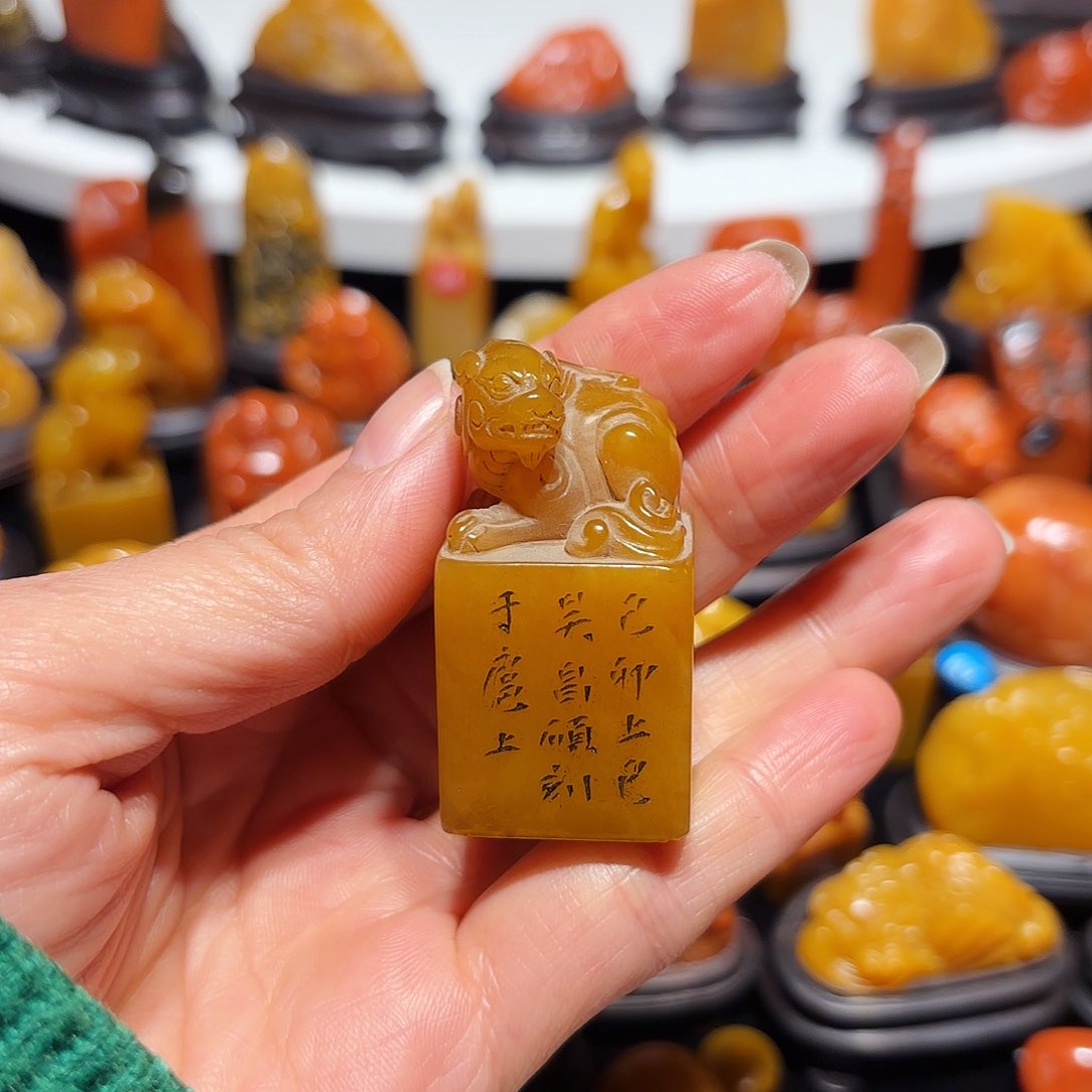 田黄石窦*宝石雕石雕石雕