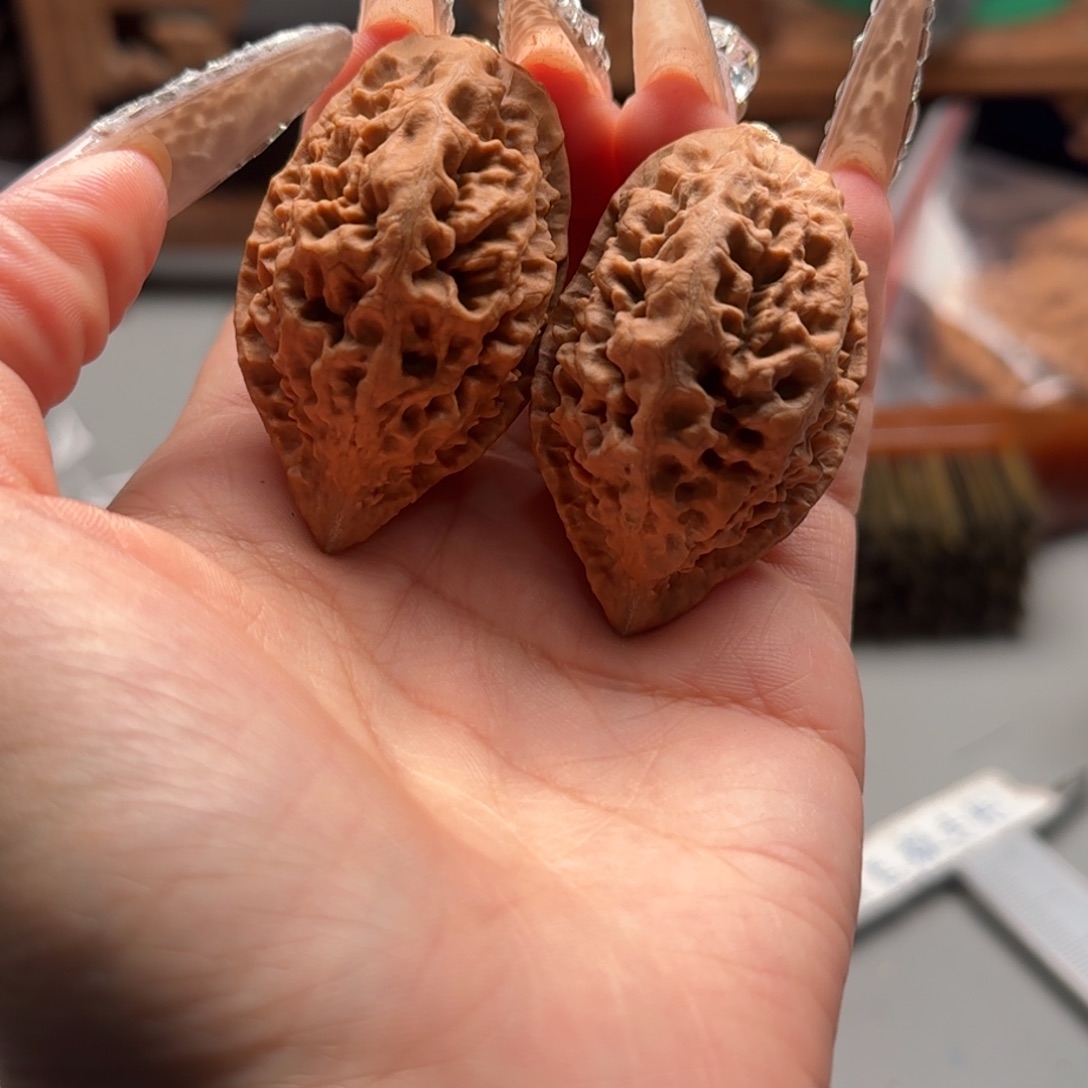 文玩核桃把件关东木子楸百核18