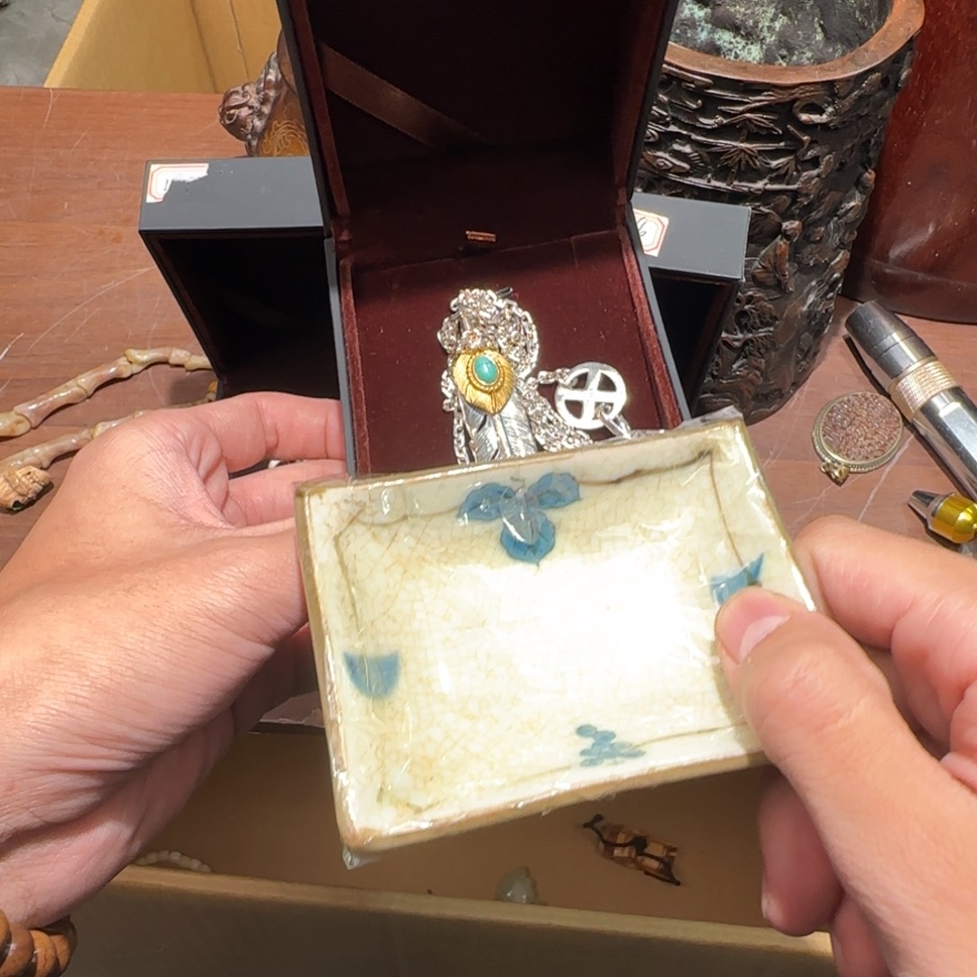 啥****紫砂陶瓷孤品单件车里拍