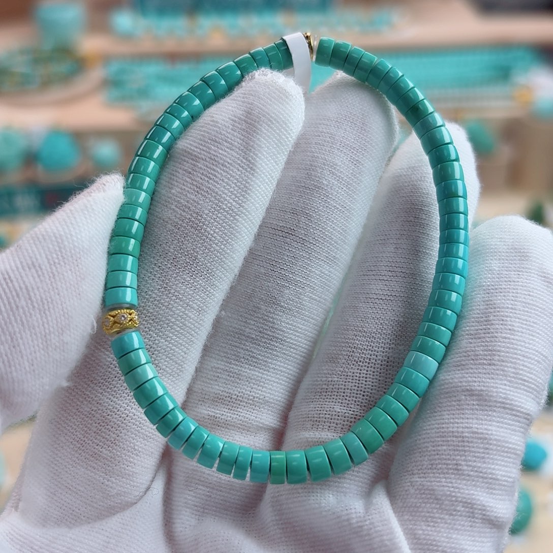 绿松石18K金镶嵌珠宝奇石