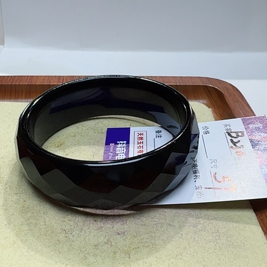 玛瑙/玉髓手镯未镶嵌唯**蚀