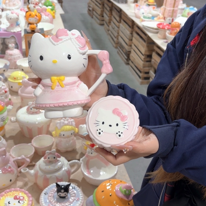 摆件陶陶瓷摆件欢迎光临