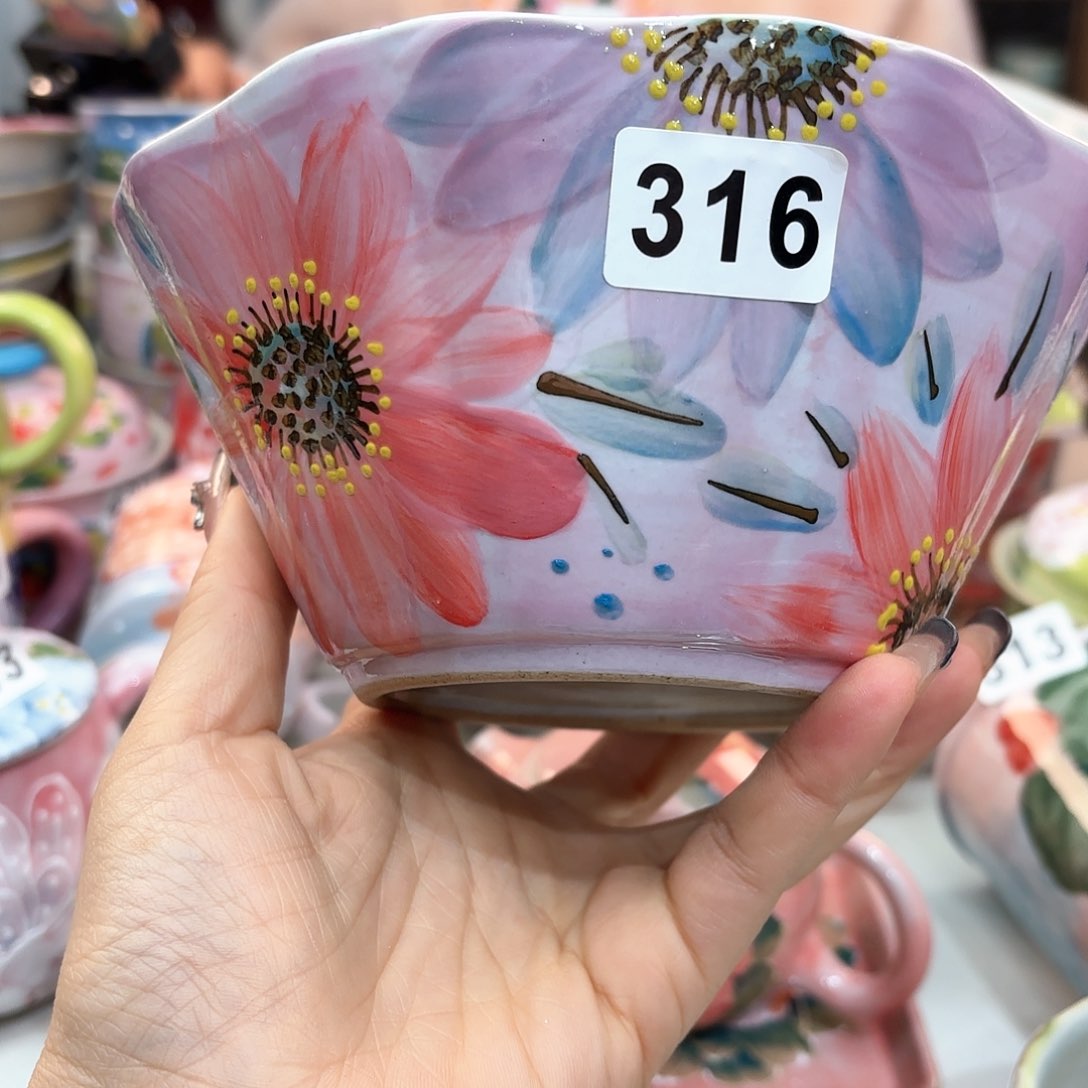 瓷片哈哈哈这不也很帅