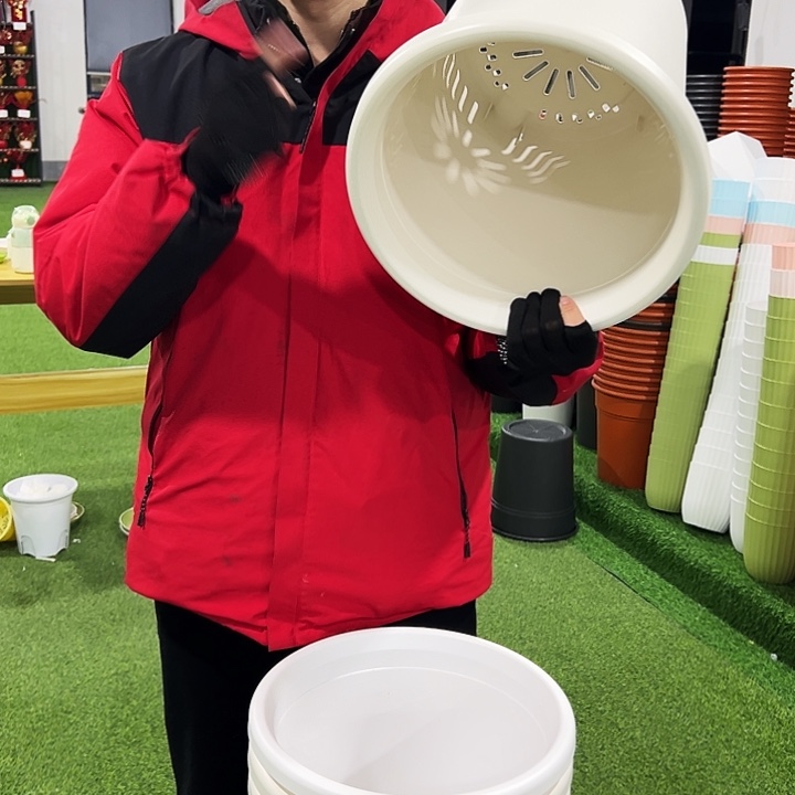 微瑕四季7号口33高33米色白色混色发6只无托