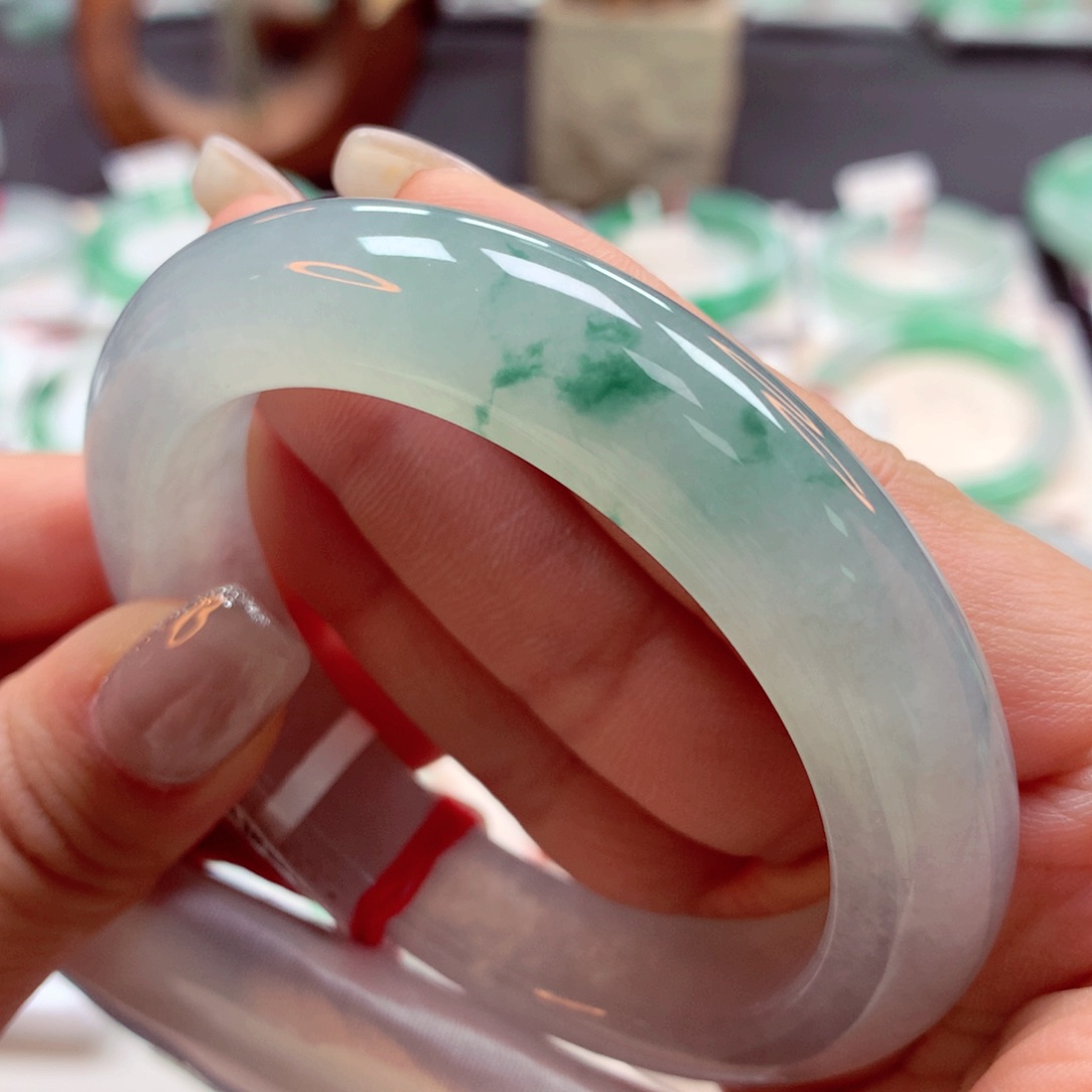 翡翠手镯未镶嵌55正6号88