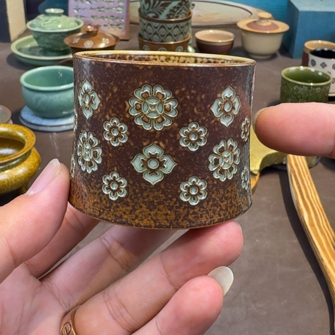 杯龙泉青瓷茶具微瑕