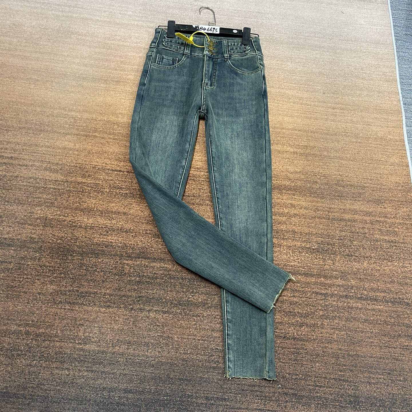 #B4-6695 加绒-厚绒 复古蓝3扣高腰小脚裤 高弹（不换退）