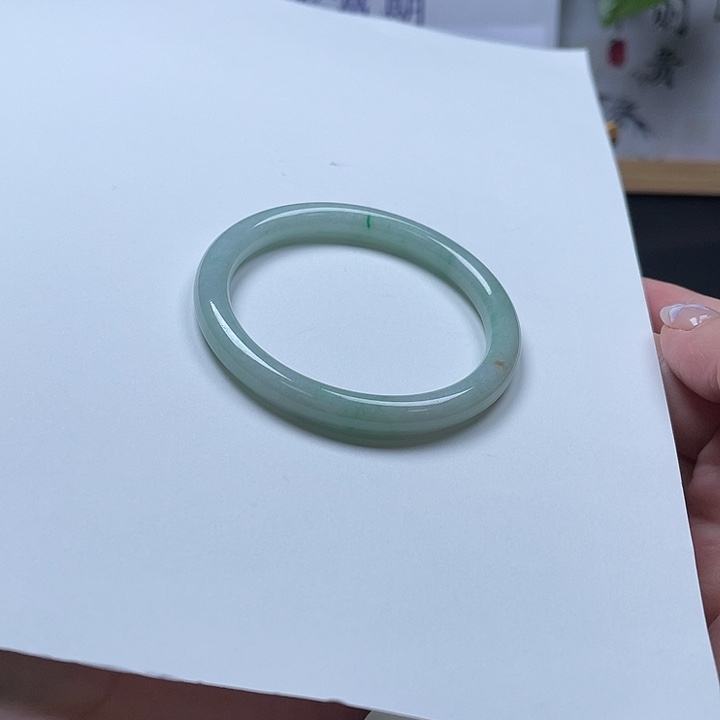 未镶嵌手镯翡翠圆条 纹