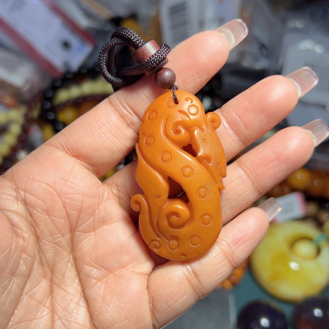 琥珀珠宝奇石未镶嵌63