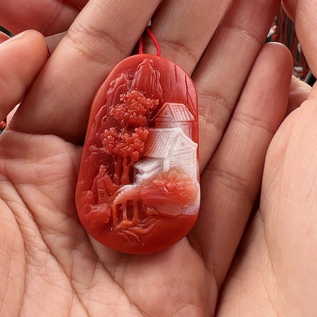 南红玛瑙吊坠未镶嵌