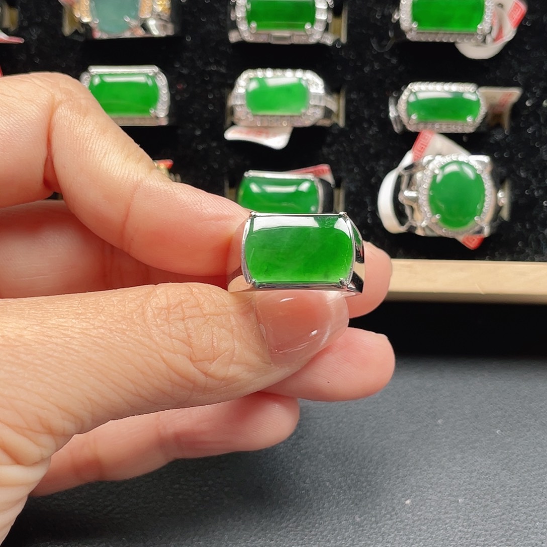 翡翠银S925镶嵌戒指男戒没运费险4226