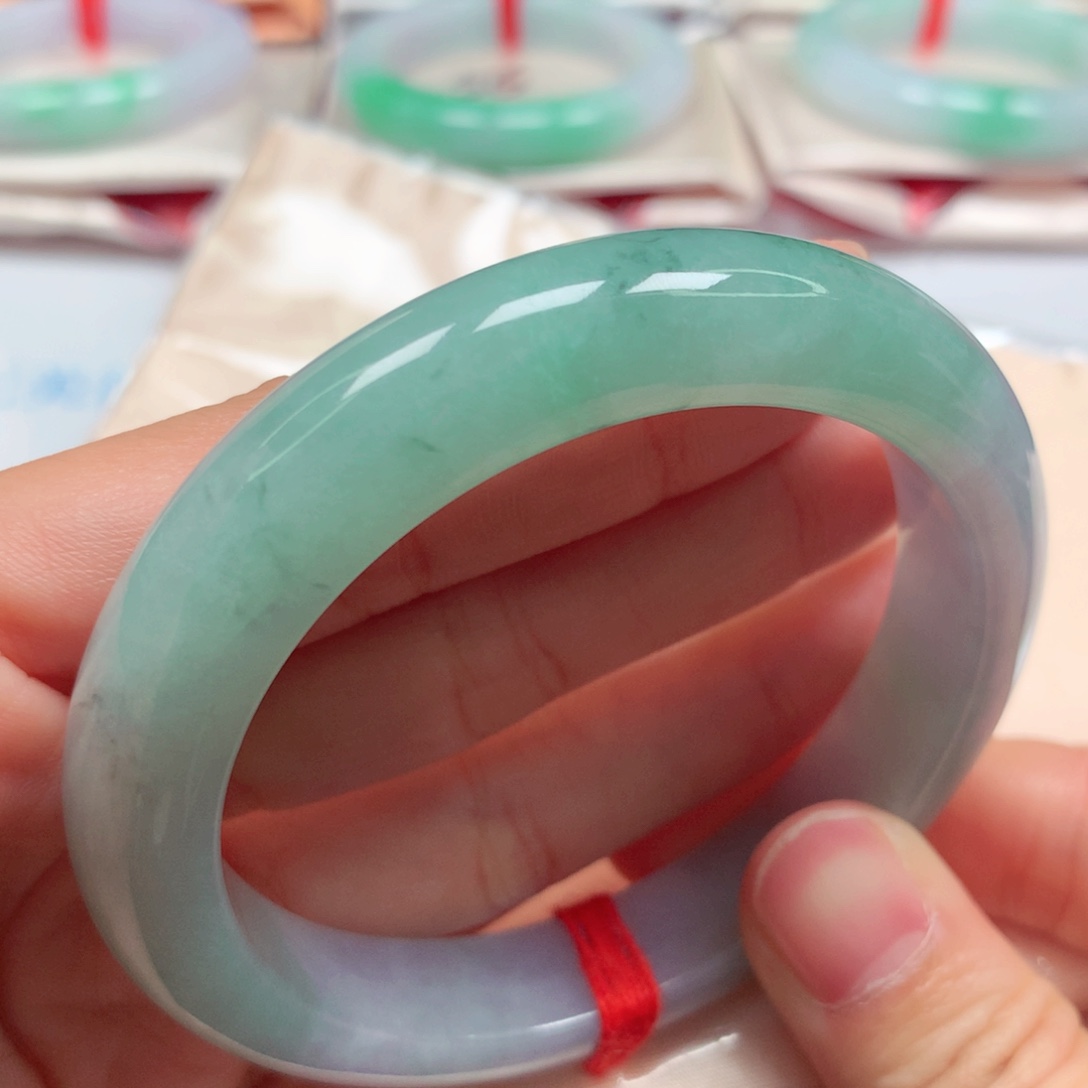 翡翠未镶嵌手镯冰胶春带彩飘花5758