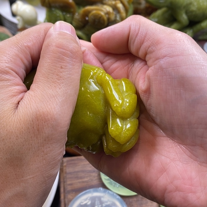 跃***过蛇纹石玉未镶嵌手把