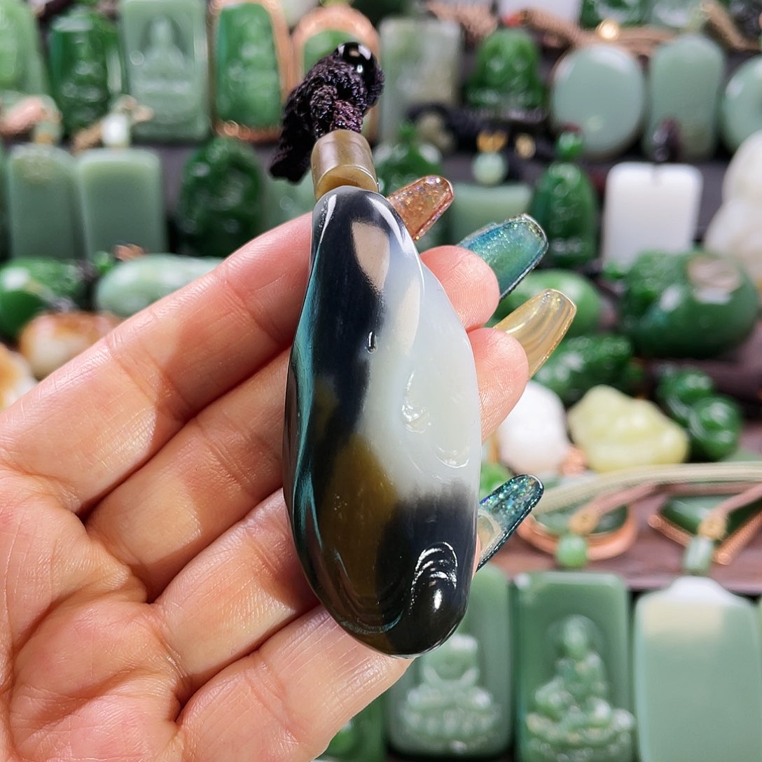 和田玉挂件未镶嵌