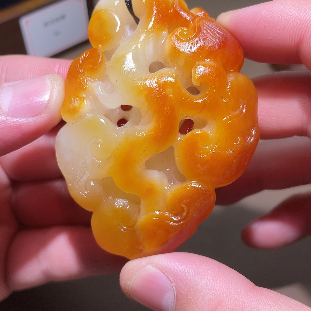 和田玉挂件未镶嵌Z6