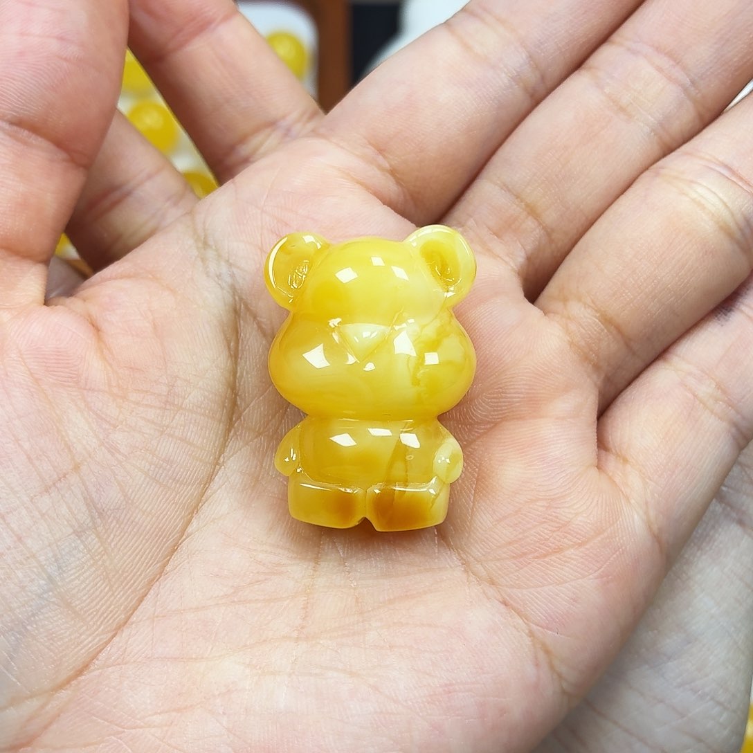 未镶嵌颈饰蜜蜡焦皮小熊