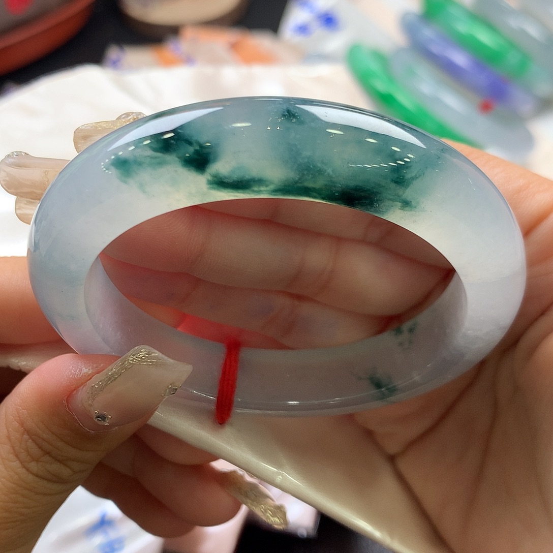 翡翠未镶嵌手镯56正圈