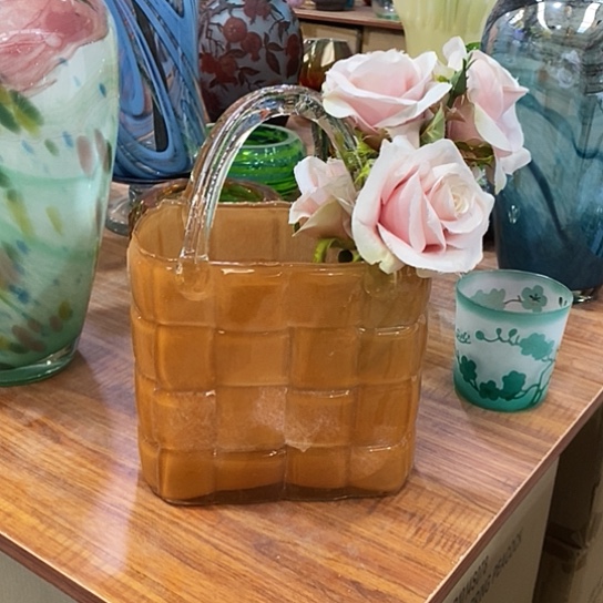 琉璃花瓶高27厘米口径15厘米