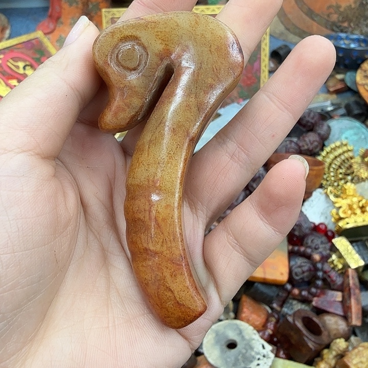 和田玉（糖玉）未镶嵌挂件