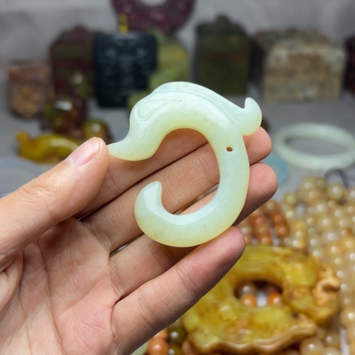 白玉菩提吊坠———