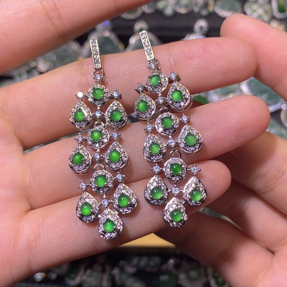 翡翠未镶嵌颈饰天然