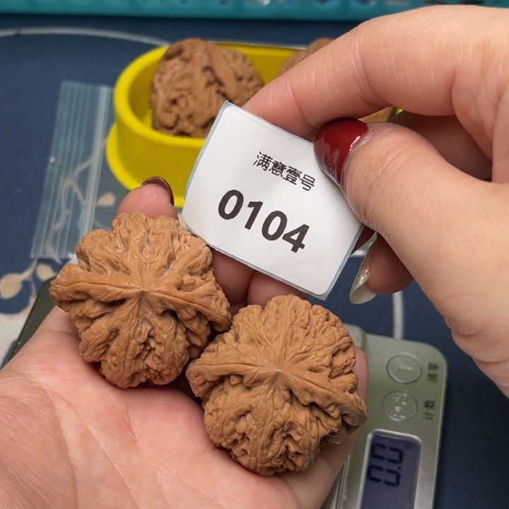 文玩核桃把件粗筋42