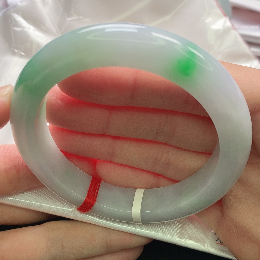 翡翠未镶嵌手镯缅甸5758