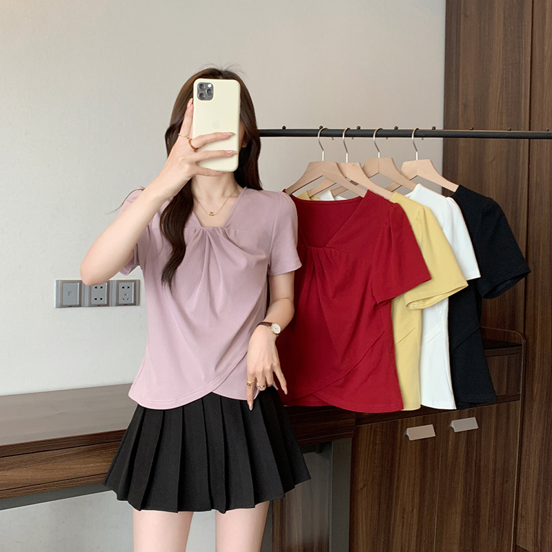 2025夏装新款胖mm大码女时尚设计感v领女装不规则正肩T恤21222