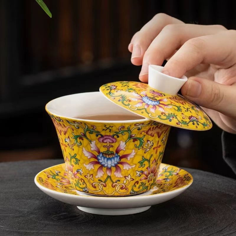 珐琅彩可悬停旋转三才盖碗E10