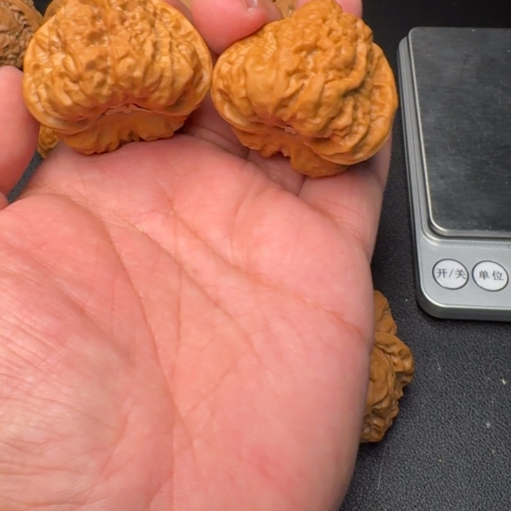 文玩核桃吊坠@**鹏44蛙蛙