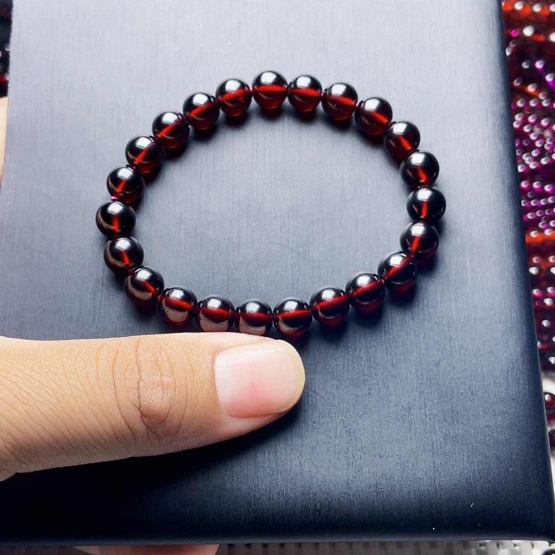 石榴石手链未镶嵌8.0MM毕业级酒红单圈天花板10A级