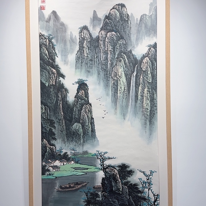 国画碧玉飞瀑山水画无框