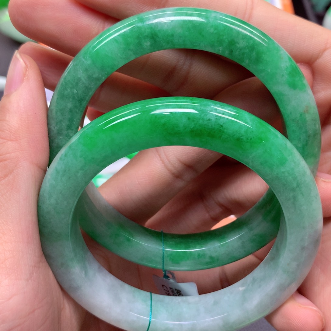 未镶嵌手镯翡翠?****?缅甸翡翠