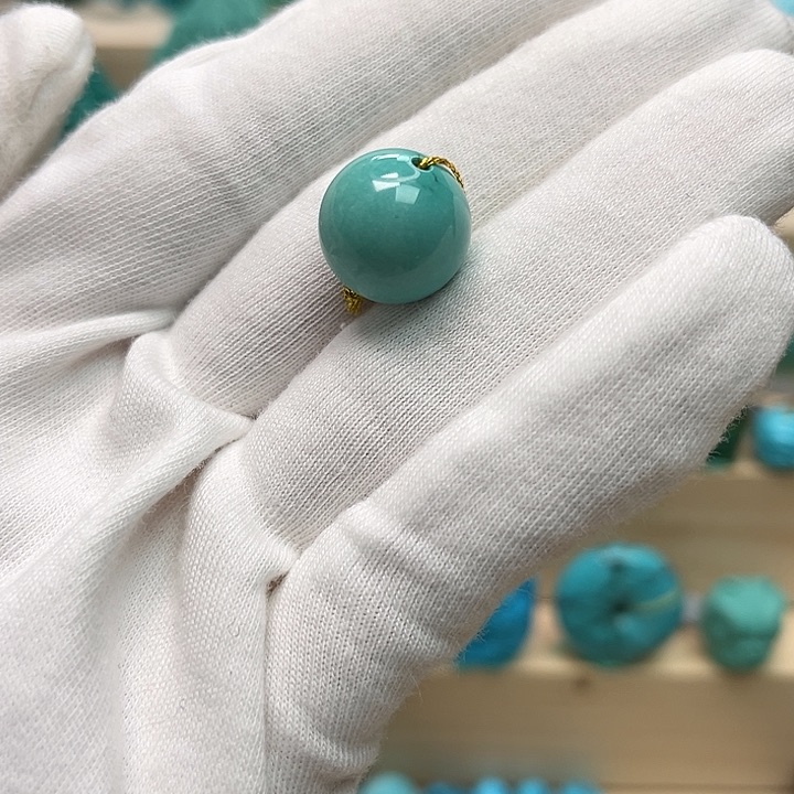 绿松石珠宝未镶嵌小*爬